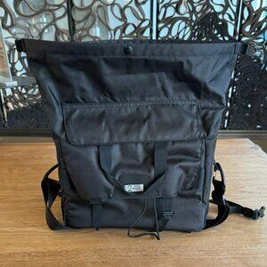 NWOT Dayliner Handlebar & Trunk Box Bag (20L)